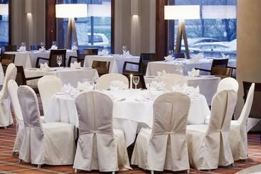 בית מלון כפרי Krol Kazimierz