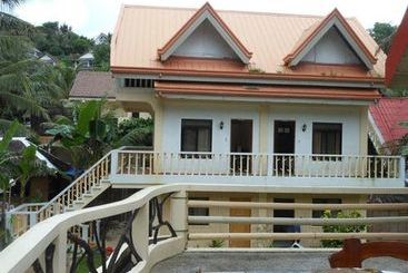 Hotelli Mito S Place