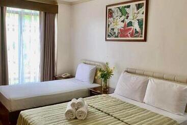 هتل My Little Island