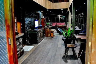 فندق Ten Cents To Heaven