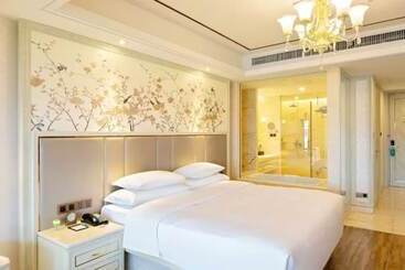 هتل Wanda Realm Xiamen North Bay