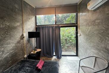 בית מלון כפרי Beachbox Kohchang