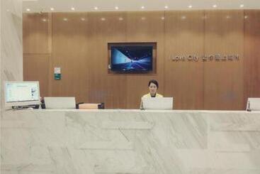 ホテル City Comfort Inn Yangjiang Yangchun Bus Station