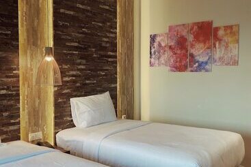 ホテル Paradise By Calia Tarakan