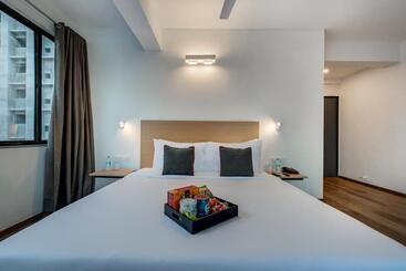 酒店 Townhouse Hadapsar Near Amanora Mall