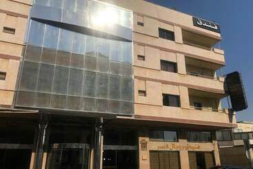 Royal El Naser Hotel By Oyo Rooms