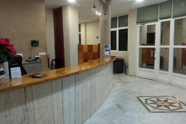 Отель Estrella Del Mar