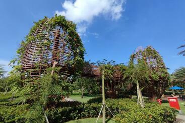 2 Room 3beds Near Pik Avenue With Beautiful View