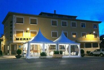 호텔 Moreno