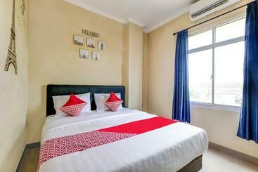 בית מלון כפרי Oyo 90905 Dangau Datuk Guesthouse