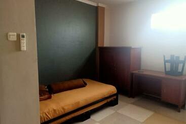 Пансион Grand Lie Residence Syariah 1