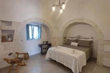 מלון דירות Trullo La Chicca Della Valle
