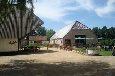 Bed and Breakfast Bouwelhoeve  T Schuur