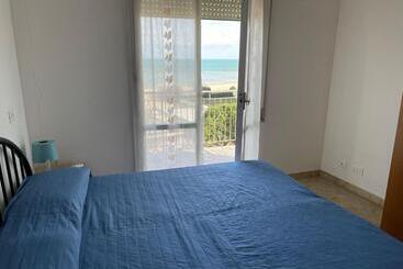 آپارتمان Residence Blu Marlin Natural Beach