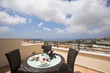 Апартаменты Club Coral View Resort