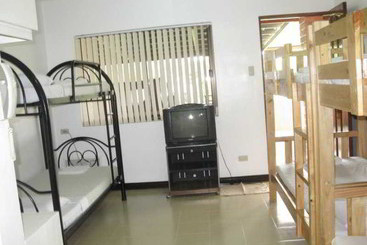 בית מלון כפרי Amirsache Villa Tagaytay