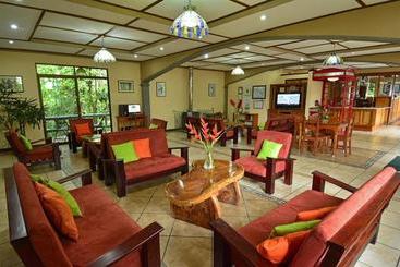 فندق Arenal Observatory Lodge & Trails