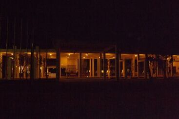 فندق Carolina Beach Resort & Spa