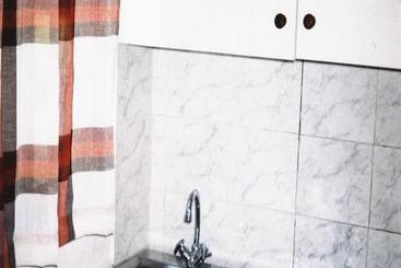 فندق Dina S Rooms