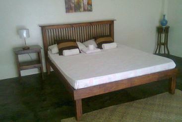 هتل Panglao Palms Apartelle