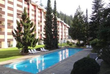 בית מלון כפרי Rancho Laax