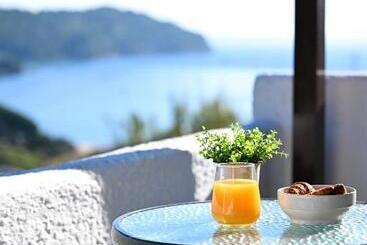 Petra Nera Skiathos, Philian Hotels & Resorts