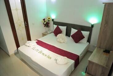 بنسيون Elite Beach Inn