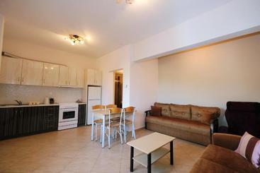 Nikola Apartments