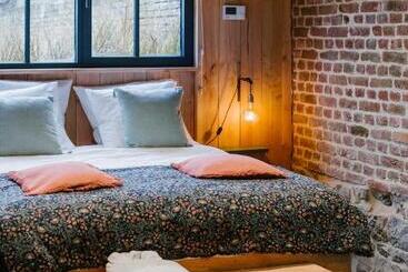 Bed and Breakfast La Cabane Du Potager   Ferme De Linciaux