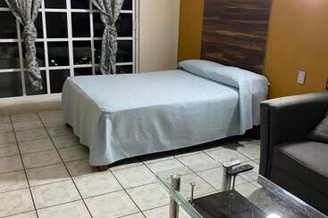 Отель Casa Juanita