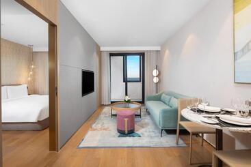 公寓式酒店  Eature Residences Lingang