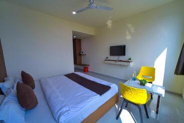 בית מלון כפרי Jurkis Kolhapur