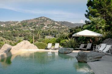 פנסיון Villa Giuffrè