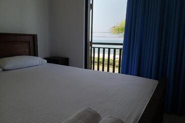 Отель Horizon Palace   Kabalana