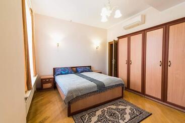 Отель Koncha Zaspa Spa