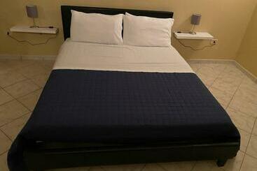 تختخواب و صبحانه Bed&breakfast   Lafoce