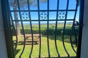 Апарт-отель Podere Boscone