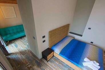 Пансион Oltremare Guest House