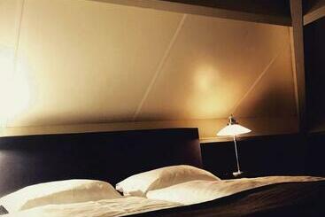 Bed And Breakfast De Biesbosch   In  T Riet