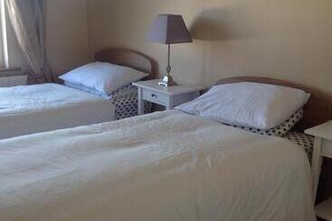 مبيت وإفطار St. Catherines