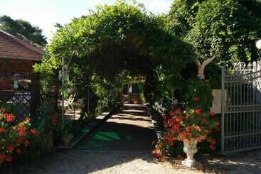 פנסיון Residenza Villa I Nidi