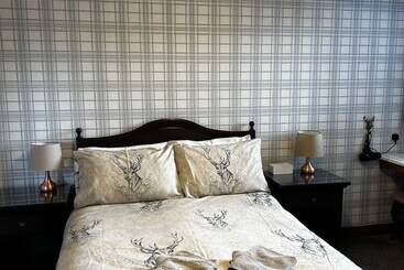 פונדק Acer Lodge Guest House