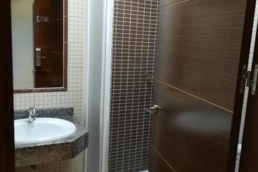 Hostal Avenida Barajas
