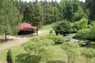 客栈  Perła Leśna Nadarzyn