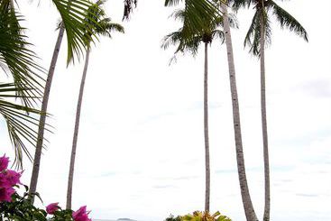 هتل Bintan Cabana Beach Resort