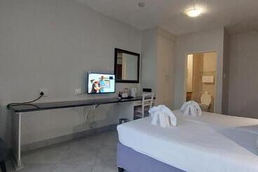 ホテル Elephant Lake