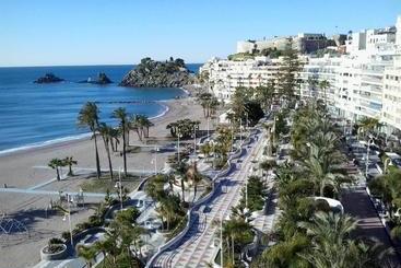 Apartamentos El Tranco Del Mar