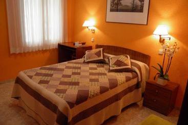 Hostal Angelines
