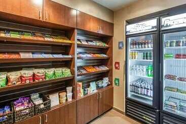 فندق Comfort Suites Marietta Parkersburg