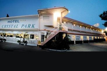 בית מלון כפרי Crystal Park